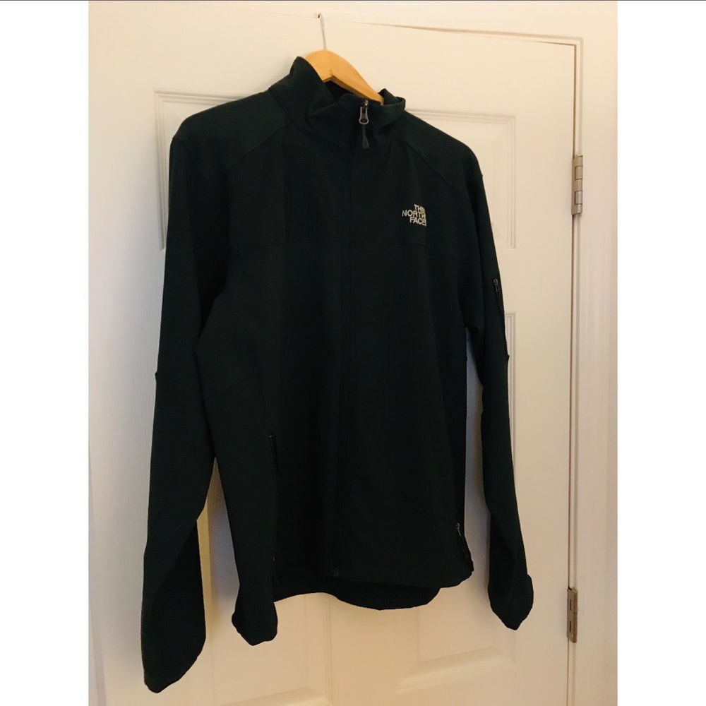 THE NORTH FACE Men’s Black Apex Jacket